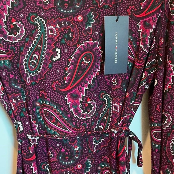 NWT paisley pattern flounce dress with tie waist and cinch sleeves - Picture 9 of 9